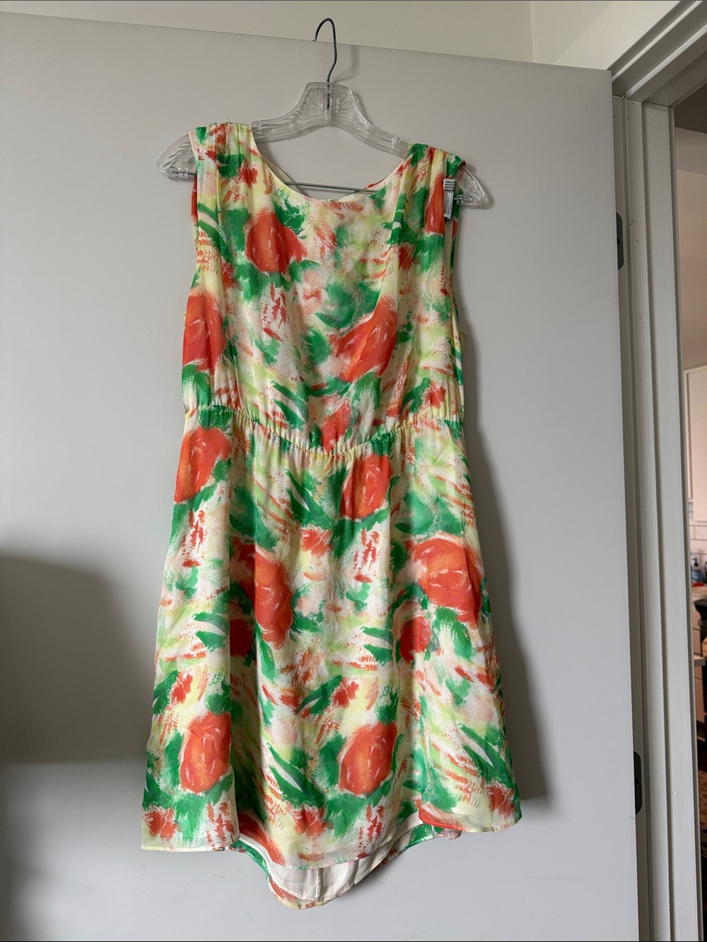 Alice + Olivia Coral & Green Matilda Floral Silk Dress